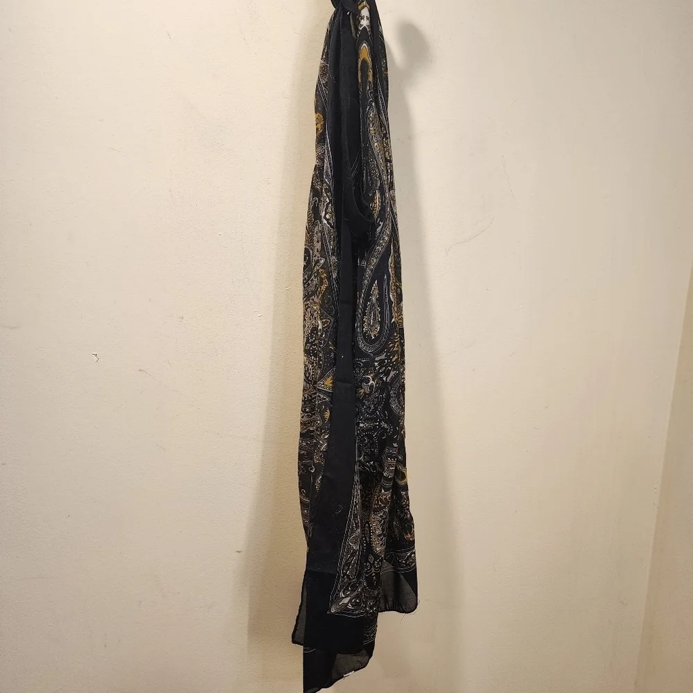 Large Paisley embelished light weight scarf